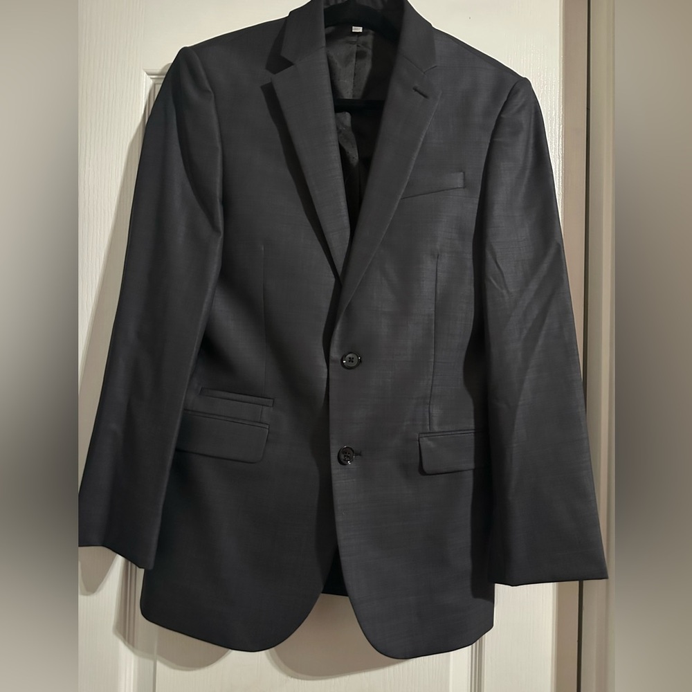Express fitted suit jacket .